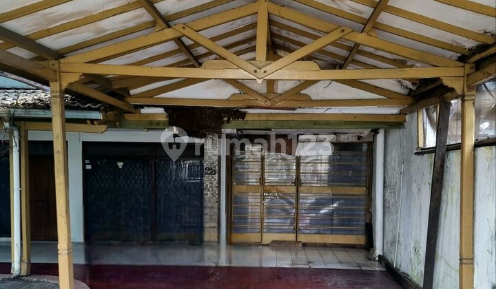 Rumah Hitung Tanah Lokasi Premium Komersil Area Cipete Abdul Madjid Raya Rumah Hitung Tanah Lokasi Premium Komersil Area Cipete Abdul Madjid Raya