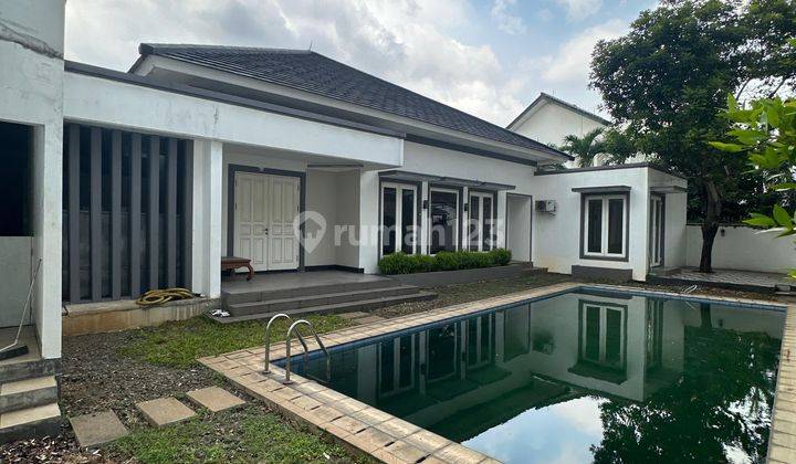  Rumah EXCLUSIVE Di Kawasan Elit Kemang, Jakarta Selatan  2