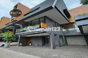 Kemang 4-Story New House with SHM for Sale, Very Strategic Location