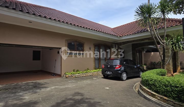 For Rent Ready-to-Occupy House in Ampera Area