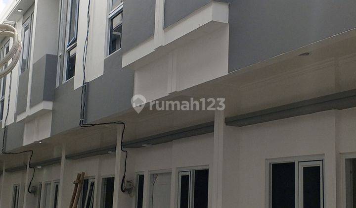 Rumah Siap Huni Minimalis Modern Di Sunter Agung Jakarta Utara 1