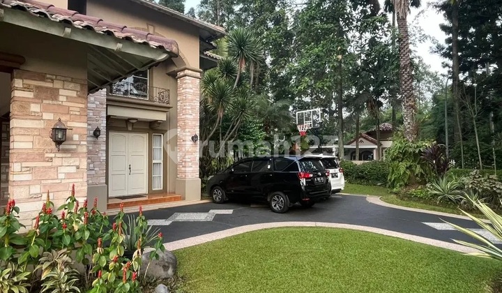 For Sale House in Lippo Karawaci Near Uph 2
