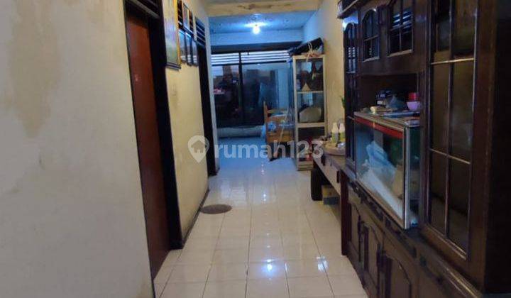 Dijual Rumah Bagus Semi Furnished di Ambengan, Sby 2