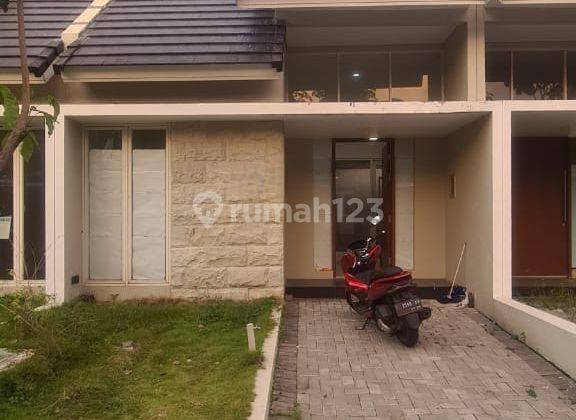 Dijual Rumah Bagus di Northwest Park, Sby 1