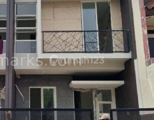 Dijual Rumah Bagus di Klampis Semolo Barat, Sby 1