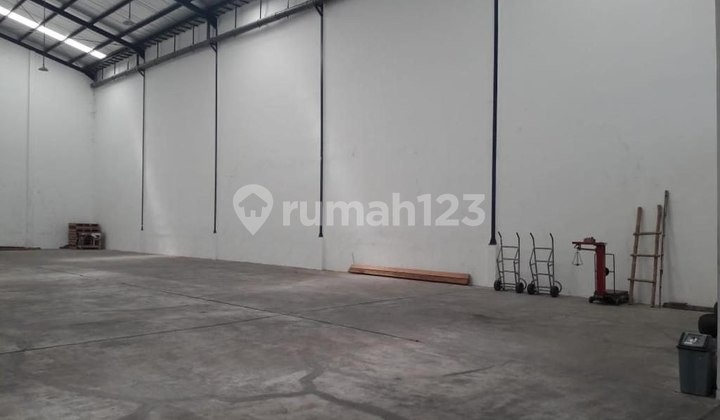 Dijual Gudang Bagus 432m2 di Jl. Mayjend Sungkono 38, Gresik 4