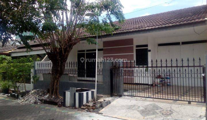 Disewakan Rumah Bagus di Pondok Tjandra, Sidoarjo 1