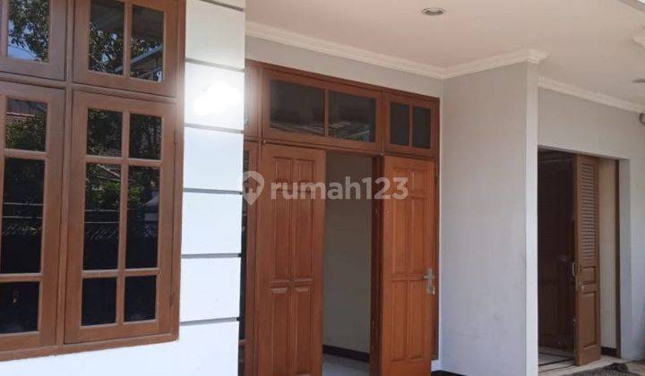 Disewakan Rumah Bagus Siap Huni di Kendangsari, Sby 2