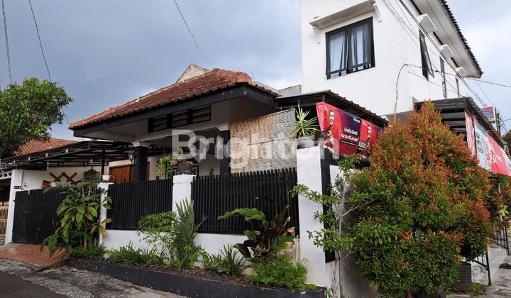RUMAH 2 LANTAI PLUS TOKO STRATEGIS DI KOMP. PERUMAHAN WARGA RAHAYU GARUT 1