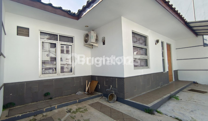 Rumah asri di pusat kota Bandung, sayap Jl Lembong