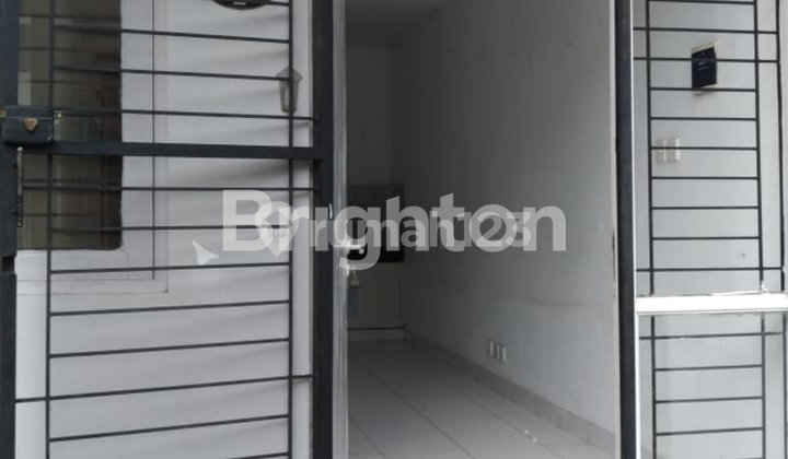 Rumah asri 2 lantai di Istana Regency Sudirman - Bandung 2