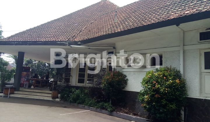 RUMAH DI SAYAP SUPRATMAN - BANDUNG, COCOK UNTUK KANTOR/CAFE/RESTO 2