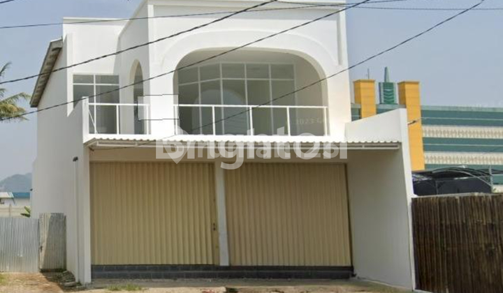 JARANG ADA !!! Ruko 2 lantai di main road Soreang dengan tanah ngantong