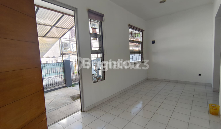 Rumah asri di pusat kota Bandung, sayap Jl Lembong