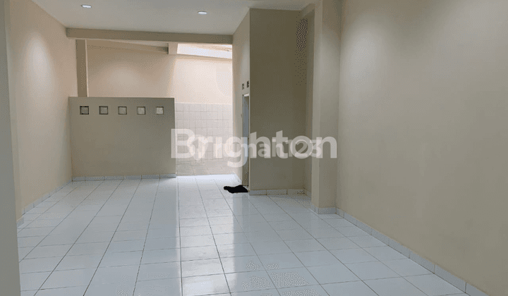 Ruang usaha 1 (satu) lantai potensial di Jl Cikutra Bandung (sayap Jl Ahmad Yani) 2