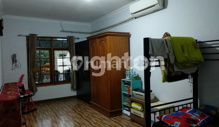 RUMAH ASRI TERAWAT DI KAWASAN PERUMAHAN KURDI - BANDUNG 2