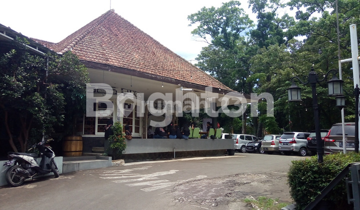 RUMAH DI SAYAP SUPRATMAN - BANDUNG, COCOK UNTUK KANTOR/CAFE/RESTO