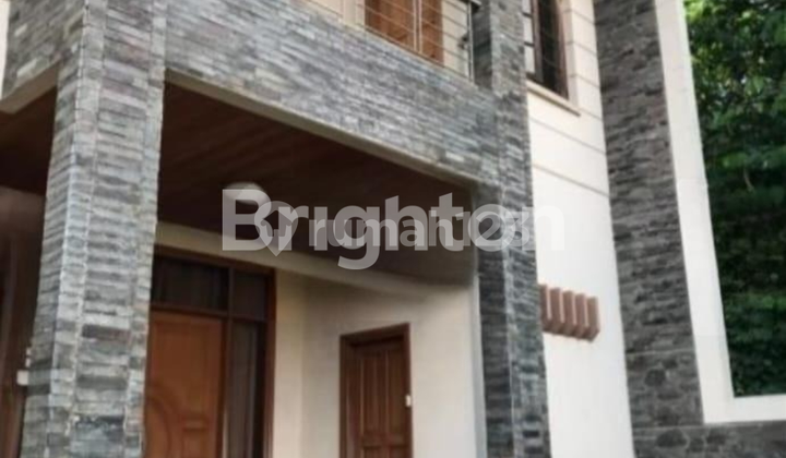 Two-Story House with Great Potential in Muara Bandung Complex Two-Story House with Great Potential in Muara Bandung Complex
