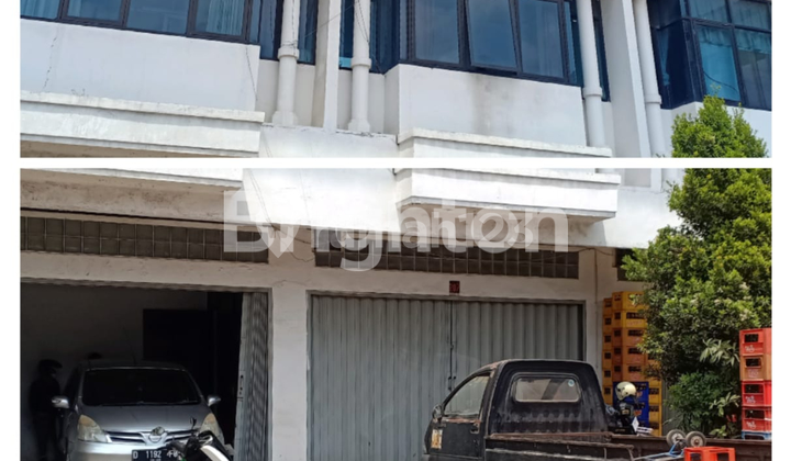 JARANG ADA !! Ruko 3 (tiga) lantai dengan lebar 10 meter di kawasan Astanaanyar Bandung