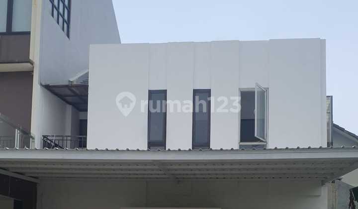 Rumah Asri di Casa Jardin- Daan Mogot Rumah Asri di Casa Jardin- Daan Mogot