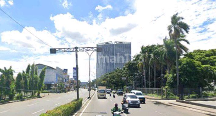 Studio Apartment Strategic Location Main Road Serpong Toll Exit Km18 Springwood Unfurnished