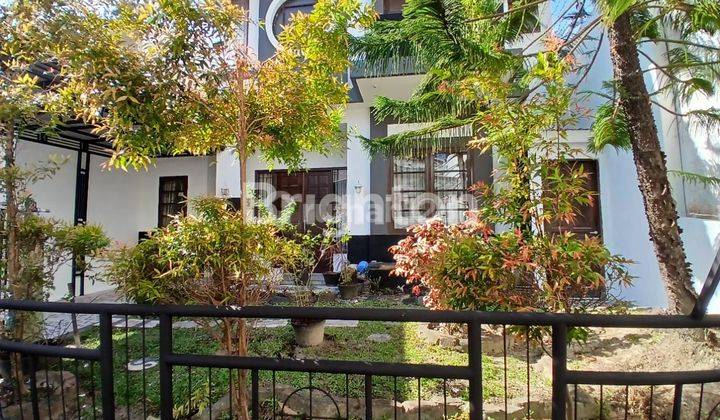 RUMAH MINIMALIS DUA LANTAI DI PERUMAHAN BALIKPAPAN BARU 1