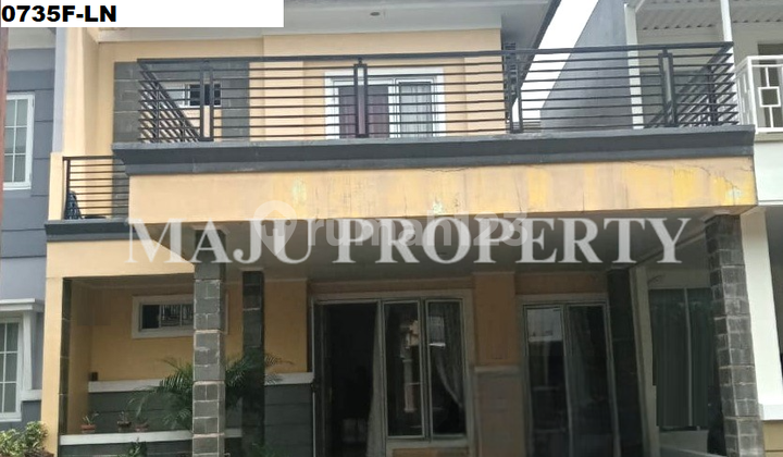 Beautiful 2-Story House in Kota Wisata, Quick Sale