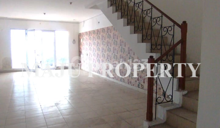 2-Story Shop House for Rent in Kota Wisata, Bogor 2