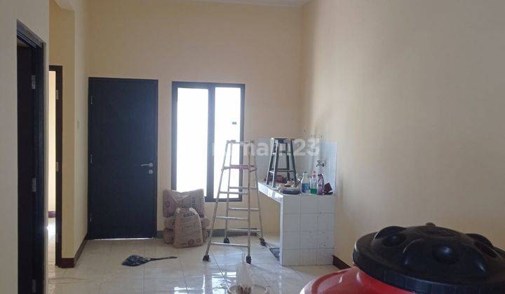 Rumah Bagus Unfurnished SHM di De Residence Bekasi , Bekasi(B0718) 2