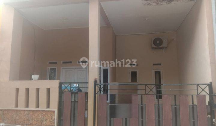 Rumah Bagus Unfurnished SHM di Pejuang Jaya, Bekasi b0866  1