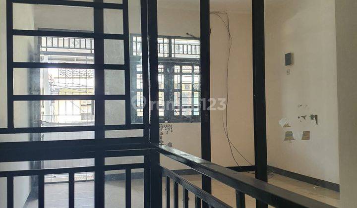 Termurah Rumah Darussalam Kresek Jakarta Barat 4x15 Semi Furnished 1