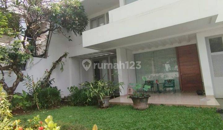 Rumah Mewah 2 Lantai Di Intercon Kebon Jeruk Hadap Selatan Bagus 2