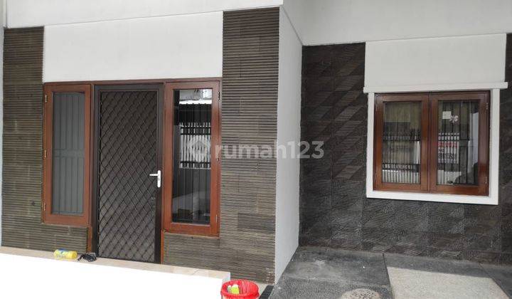 Rumah 1,5 Lantai Di Taman Ratu Jakarta Barat Hadap Timur 1