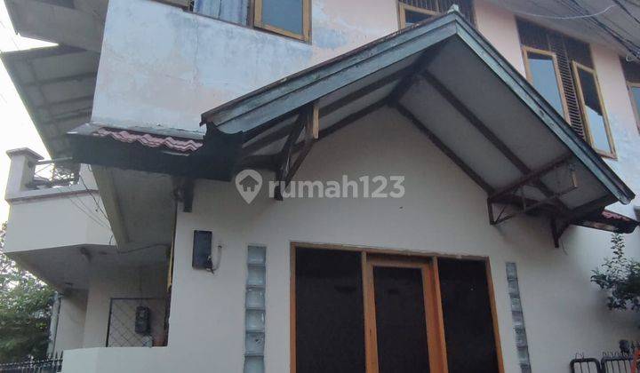 Di.jual Rumah 2 Lantai Kos Kosan Jakarta Barat 1