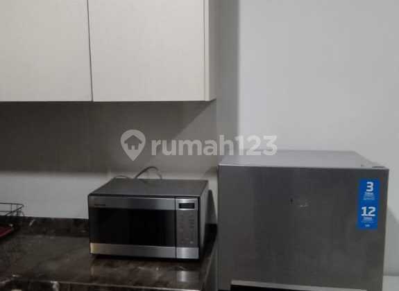 Di Sewakan Apartemen Puri Mansion 2 Kamar Tidur Lantai Rendah 1