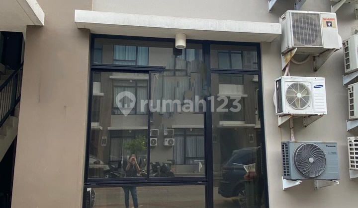 Di Sewakan Condo House di Green Royal Jakarta Barat Ada Ac