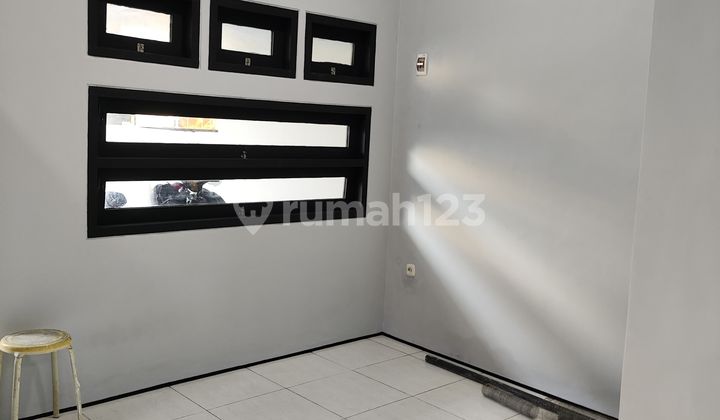 Rumah Bagus Di Griya Indah Cipondoh Tangerang 8x15 2