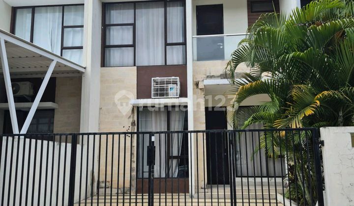 Rumah di Cluster Clematis Metland Puri Cipondoh Tangerang
