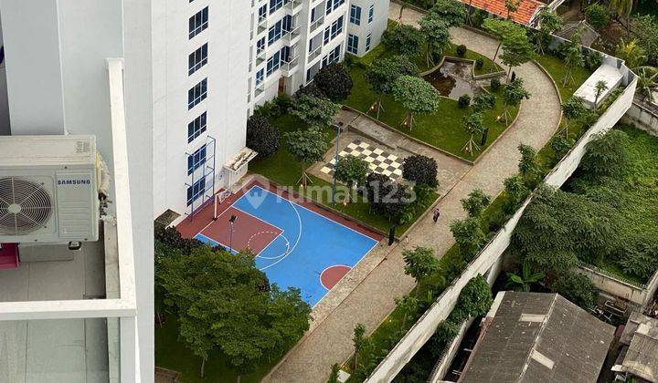 Apartemen Puri Mansion 3 Kamar Tidur Semi Furnished Bagus 2