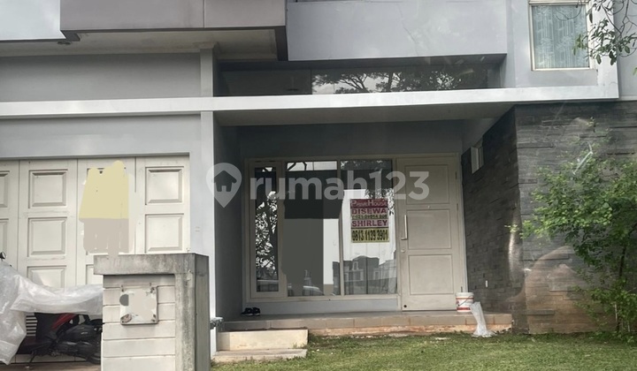 2-Story House. Ready to Occupancy. Flood-Free. Near School.