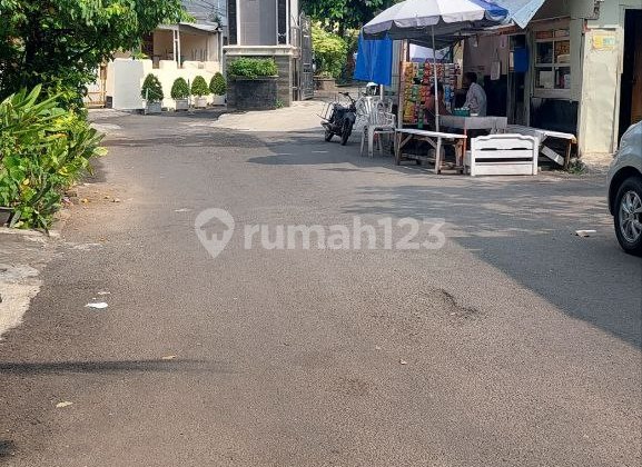Rumah Induk Dan Kost Kampus Uhamka 2