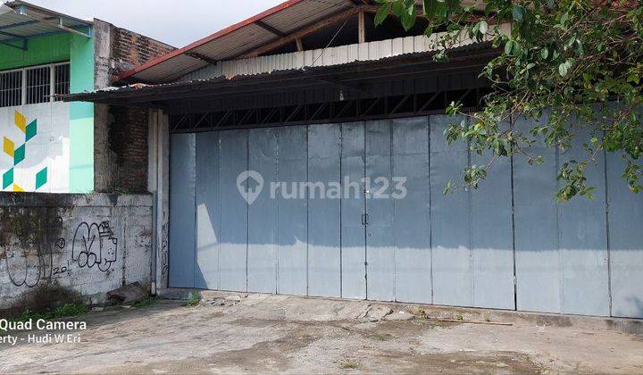 Gudang Pinggir Jalan Imogiri Barat di Dalam Ringroad Yogyakarta 6