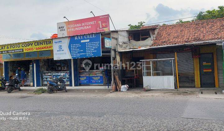 Tiga  Kios strategis pinggir jalan Mercedes Benz dekat pertigaan Nitto 6