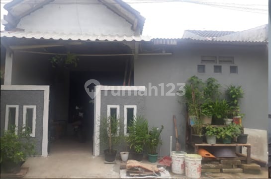 Rumah di Perumahan Bumi Indah Pesona