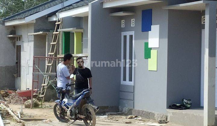 Rumah Murah Dekat Stadion Batakan, Sudah Ramai Penduduk  2