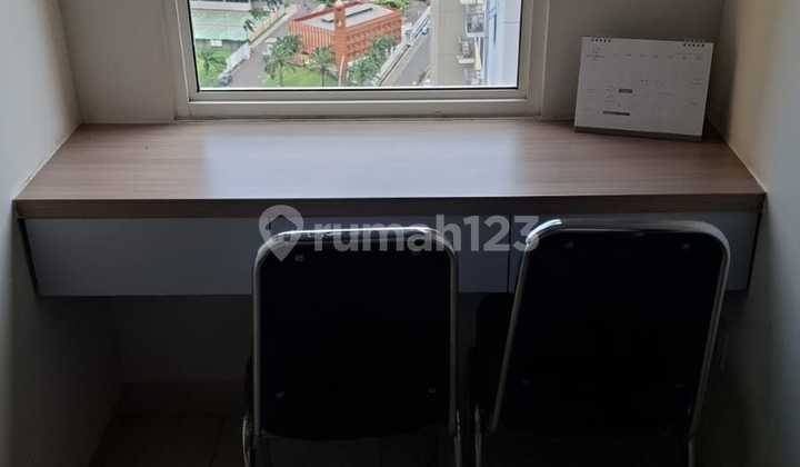 Di jual apartemen springlake Sumarecon Bekasi Full furnish 2