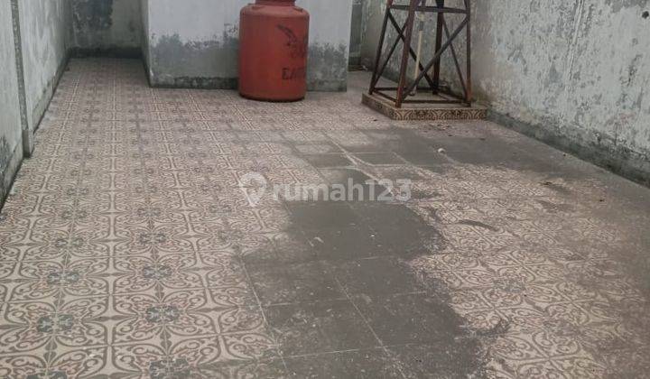 Disewakan Ruko 2,5 Lantai Cocok Untuk Office di Bintara 2
