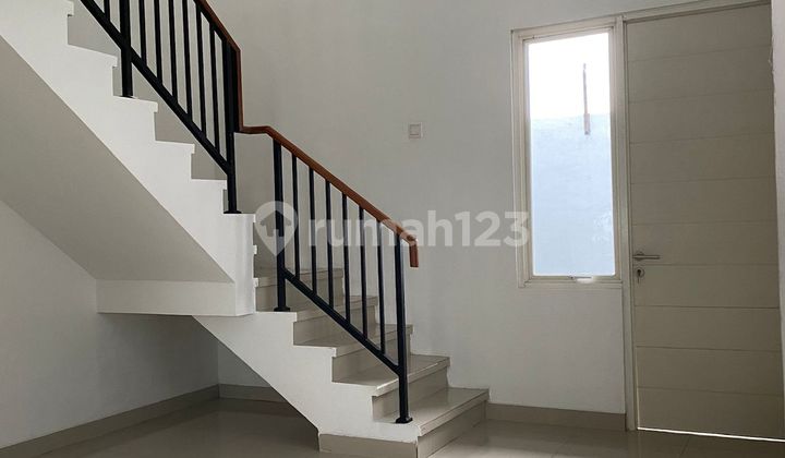 For Sale Cheap House in Lavesh Cluster Harapan Indah Bekasi 2