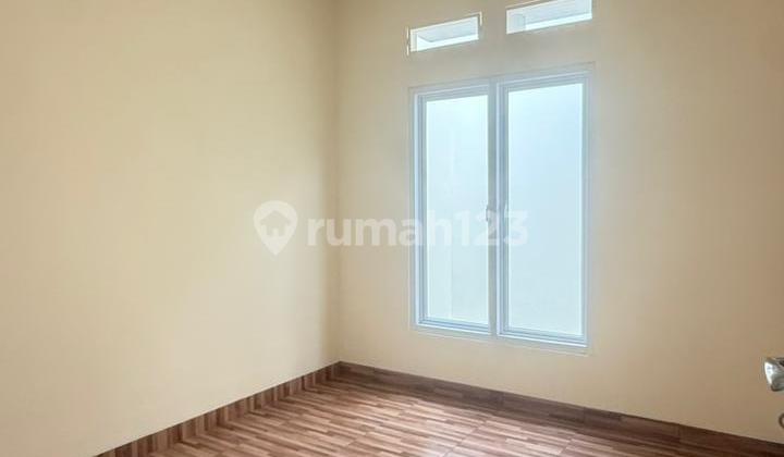 Disewakan Rumah Rapi & Siap Huni - Taman Galaxy, Bekasi 2