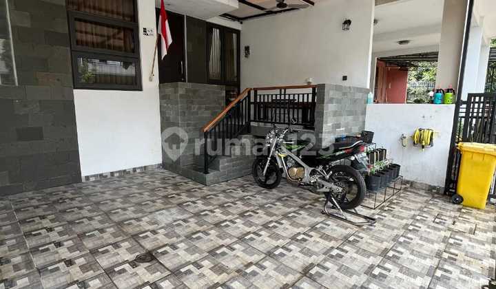 Dijual rumah cantik modern minimalis di Cibubur Residence